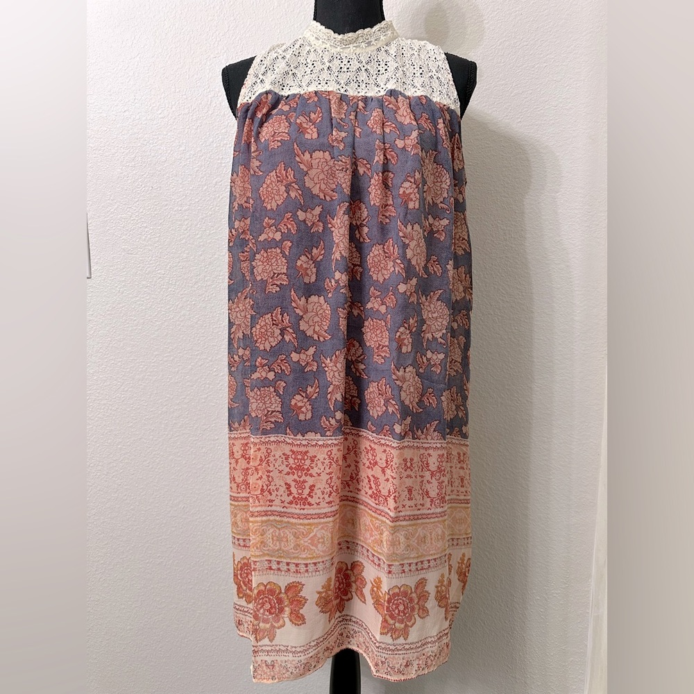 Women’s Floral, High neck, Lace Dress